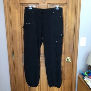 Athleta Bettona boyfriend cargo pants